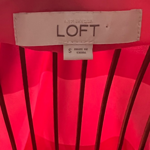 Ann Taylor LOFT Sleeveless Striped Blouse Small - Picture 12 of 13